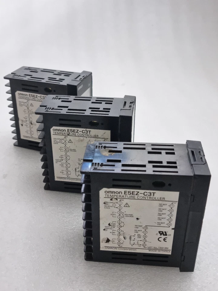 Lot Of 3PCS Omron E5EZ-C3T Temperature Controller E5EZ-C3T Free Ship